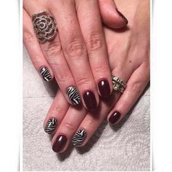 Nails & Lashes