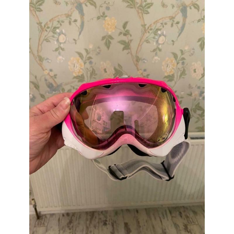 Oakley snowboarding/ski goggles