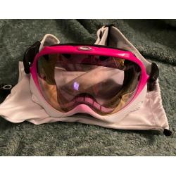 Oakley snowboarding/ski goggles