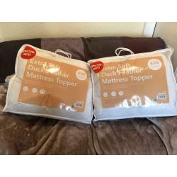 Duck Feather Mattress Topper single bed