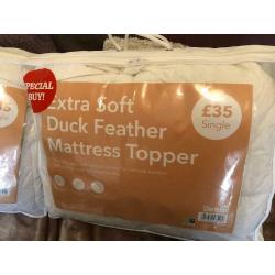 Duck Feather Mattress Topper single bed