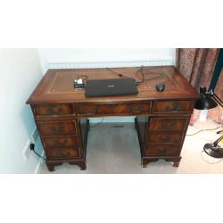 Georgian desk. Leather top. Excellent condition.