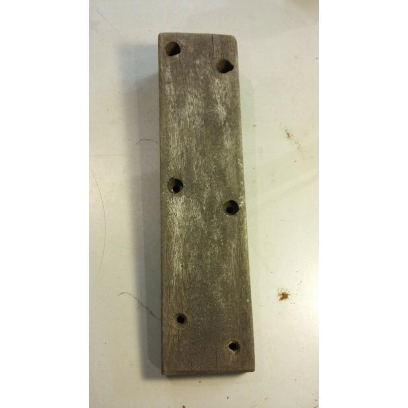 Mast Hound Wedge