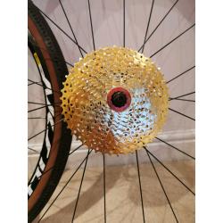 Mavic aksium wheels road or gravel