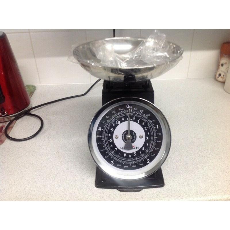 kitchen scales