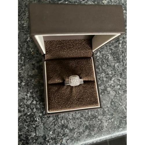 For Sale: 18ct White Gold 1ct Diamond Cushion Halo Bridal Set