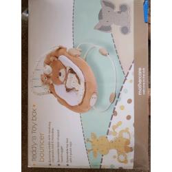 Baby bouncer
