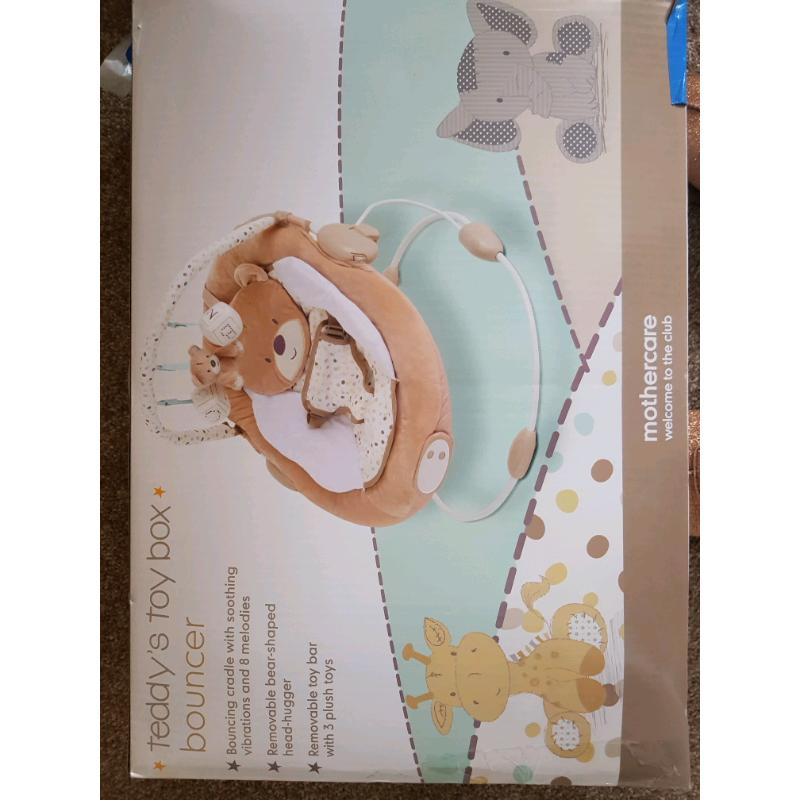 Baby bouncer