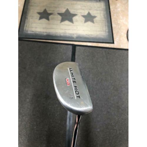 Collect of golf clubs