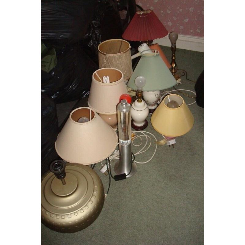 BEDSIDE LIGHTS AND CEILING LIGHTS ALL AS NEW