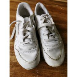 Reebok junior trainers size 13