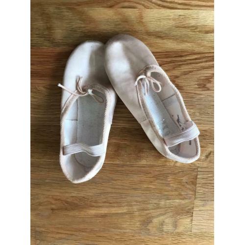 Ballet shoes size 13