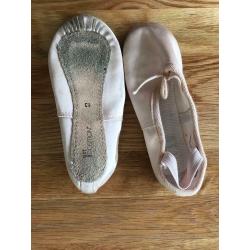 Ballet shoes size 13