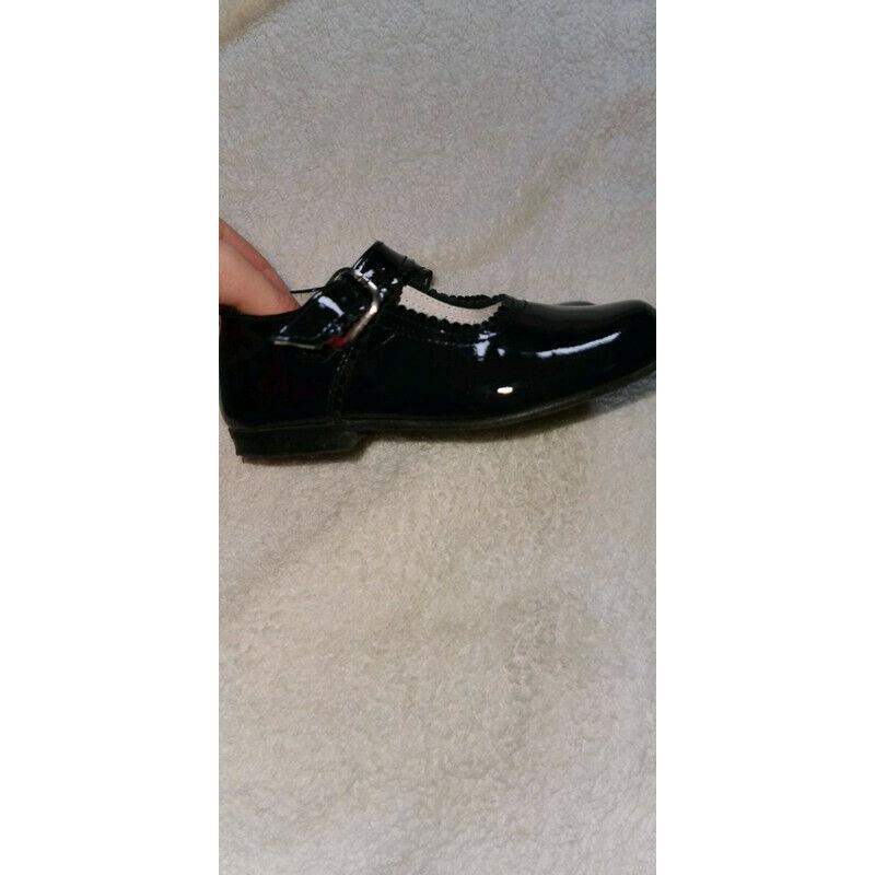 Girls Infant Size 5 Shoes Bundle 8 Pairs Spanish Shoes Slippers Will Sell Seperately Will Post