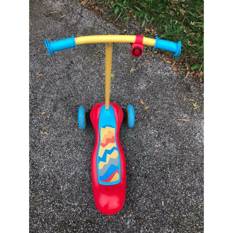 Chad Valley 3 wheel electric scooter