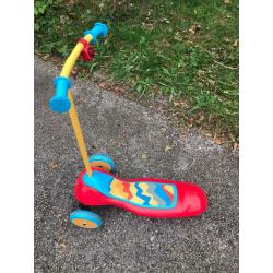 Chad Valley 3 wheel electric scooter