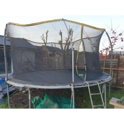 14 foot trampoline