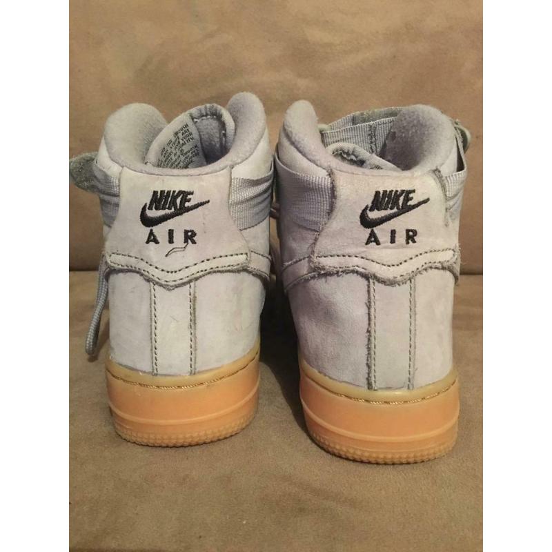 NIKE AIR FORCE 1 HIGH TOP TRAINERS UK4 Grey.